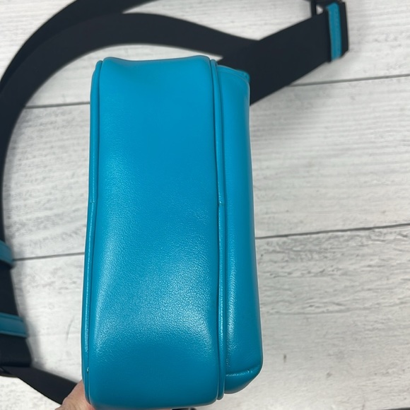 Coach Heritage Crossbody in Vivid Turquoise G4 - Picture 4 of 10